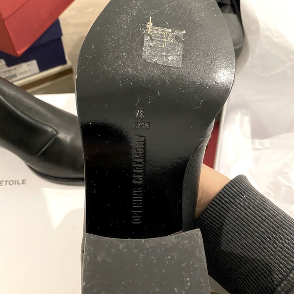 Opening ceremony boots - Picture 2 of 3